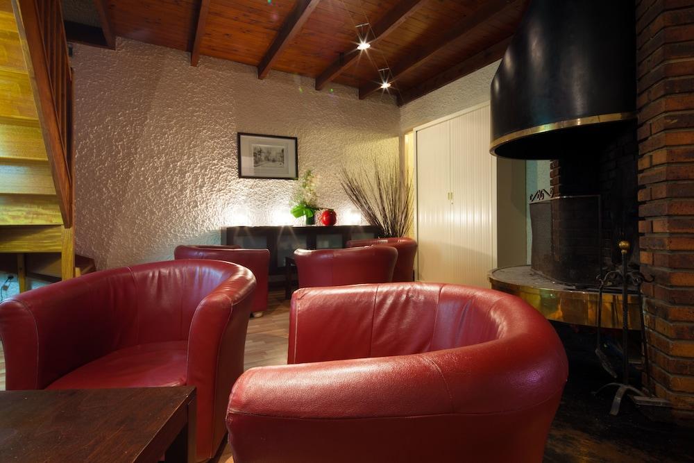 Greet Hotel Villeneuve La Garenne - Renove Buitenkant foto