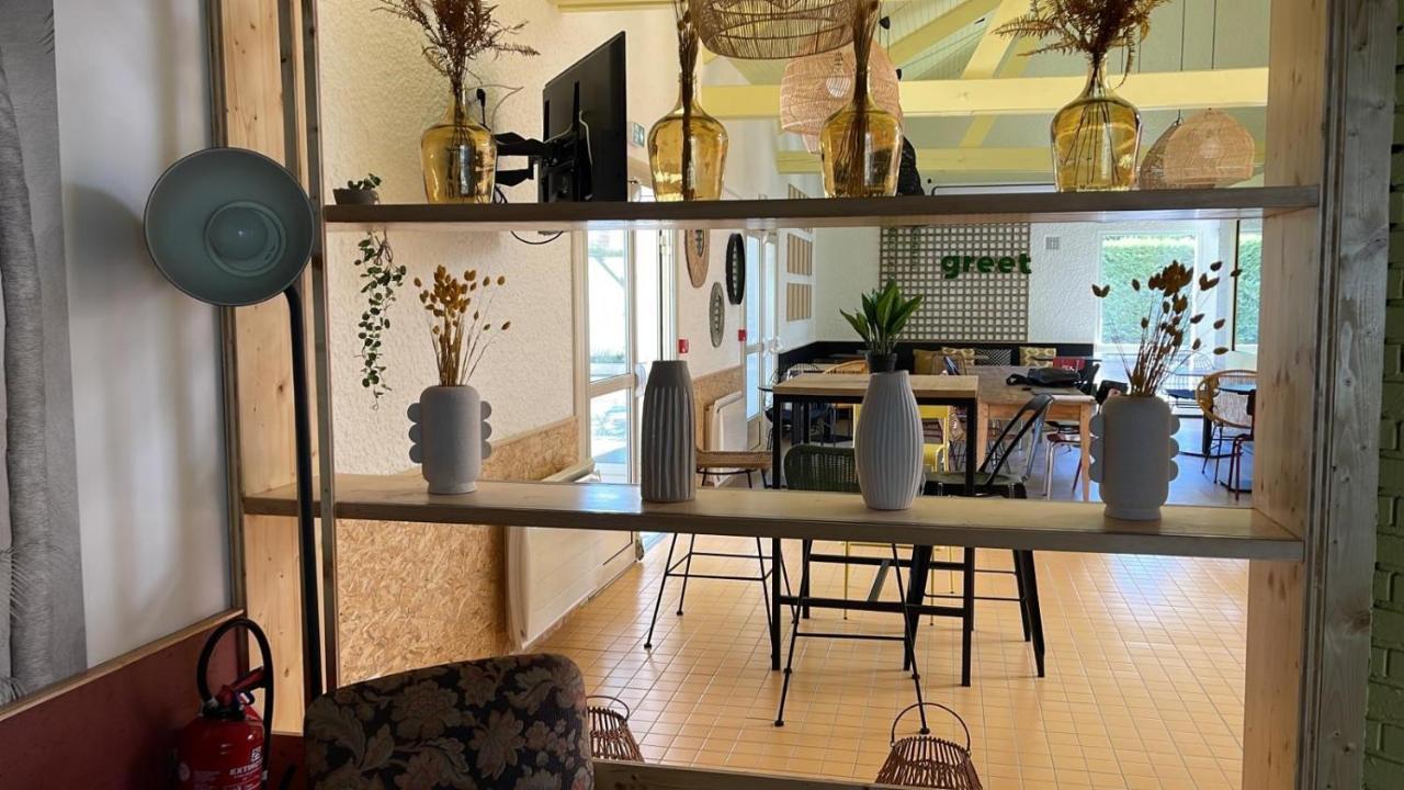 Greet Hotel Villeneuve La Garenne - Renove Buitenkant foto