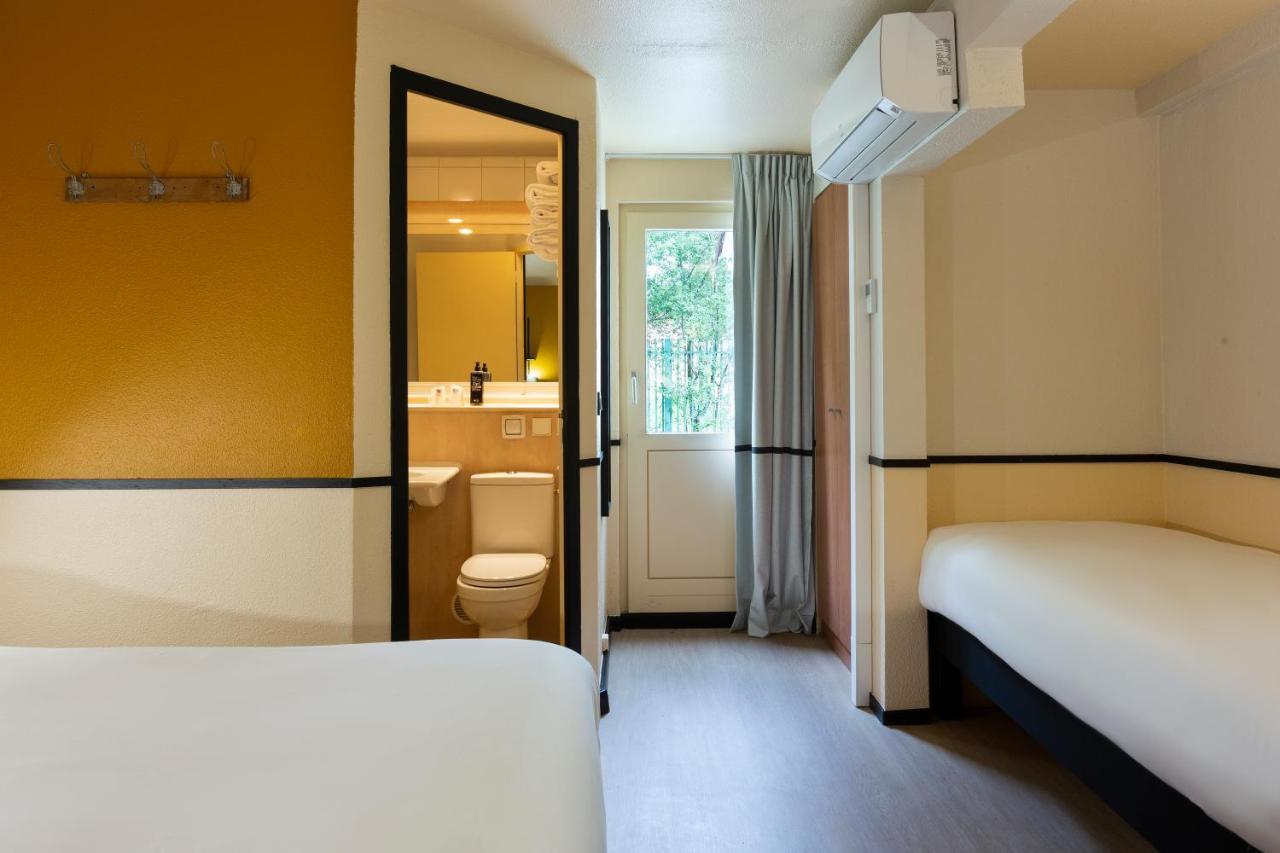 Greet Hotel Villeneuve La Garenne - Renove Buitenkant foto