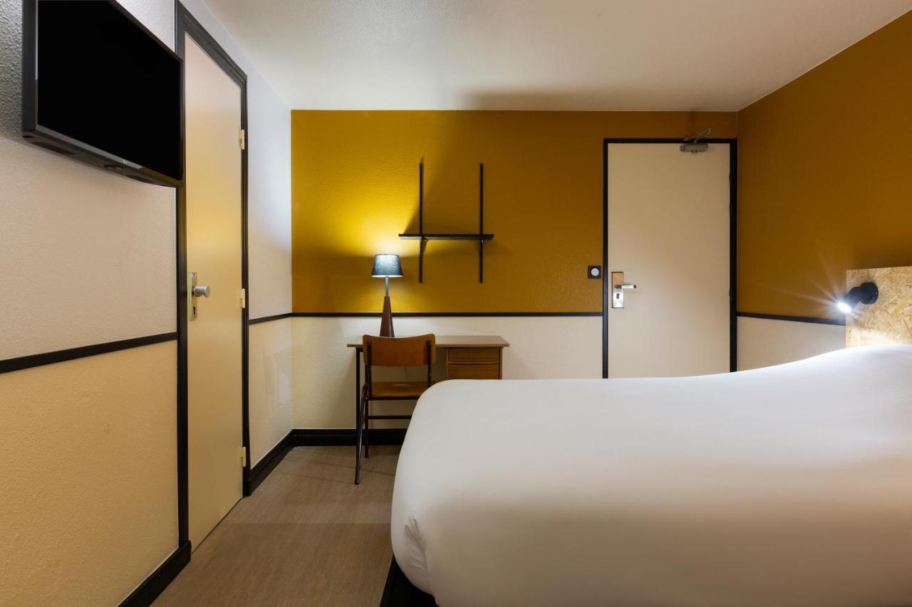 Greet Hotel Villeneuve La Garenne - Renove Buitenkant foto